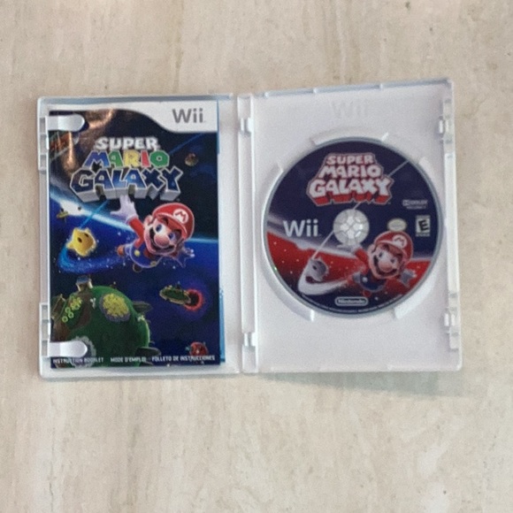 Super Mario Galaxy Nintendo Wii Game & Official Strategy Guide Prima Complete - Picture 8 of 11